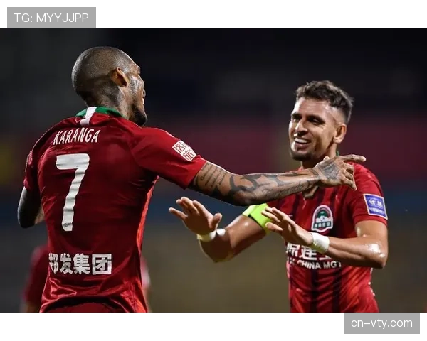 四川成功注册新小外援维纳莱斯，欠薪背景下引援操作引关注